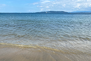 ６月　海