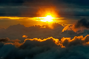 1月　RISING　SU